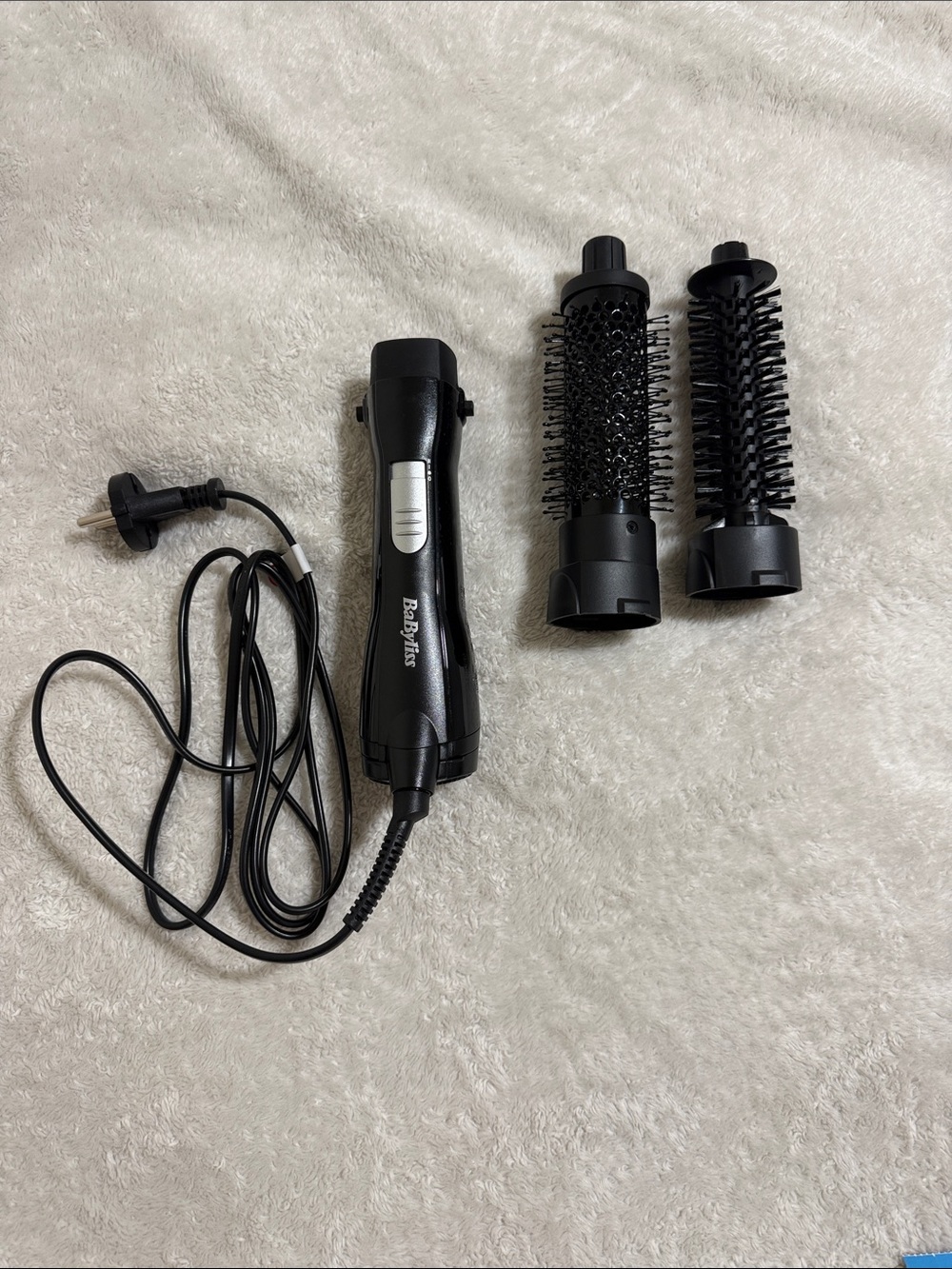 BaByliss Black Hot Air Styling Handle with Two Round Brush - European plug